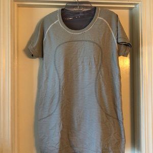 Lululemon Swiftly Tech T Shirt. Size 12.